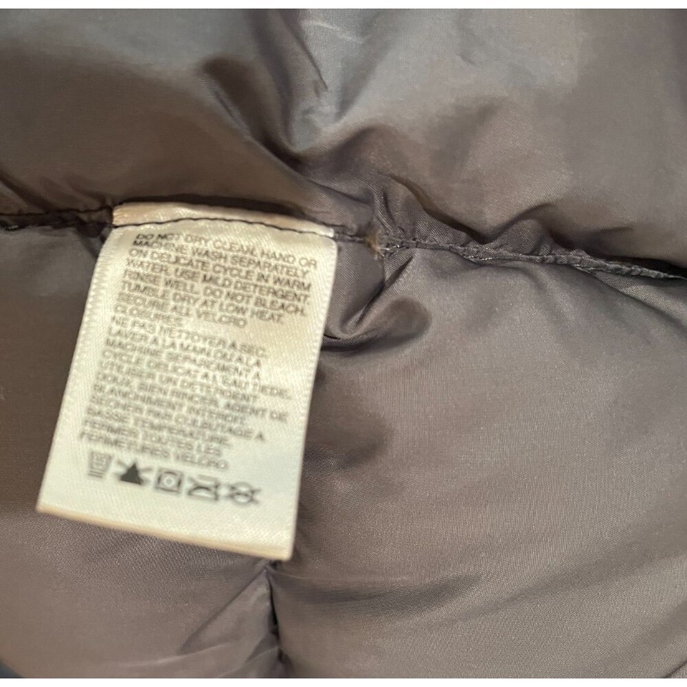 Women The North Face Nuptse 700 Down Puffer Winter Coat Size S Purple Vintage - Picture 9 of 16